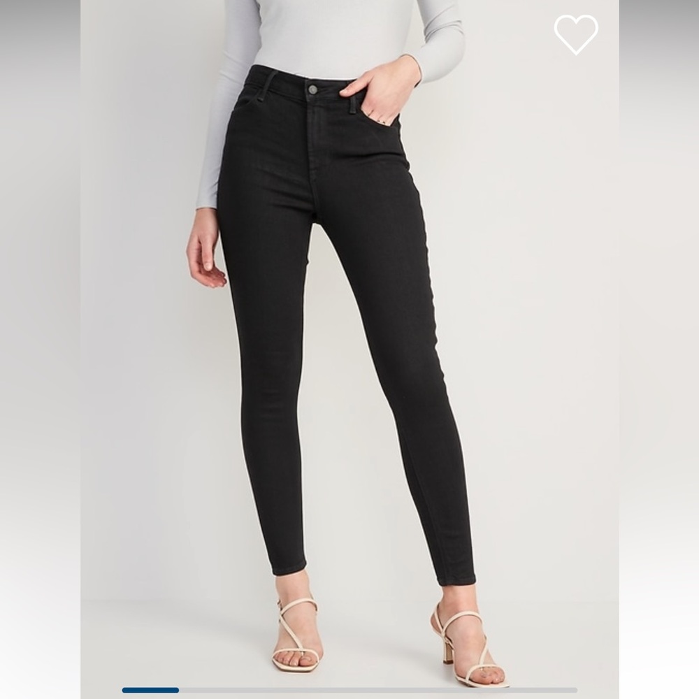 High-Waisted Black Super Skinny Jeans for women